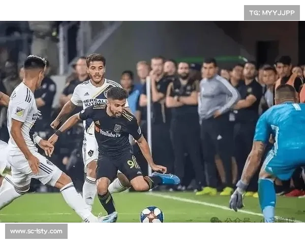 国际足联联合会杯:世界足球强队实力对决的精彩前瞻与赛场热力比拼 国际足联联合会杯:世界足球强队实力对决的精彩前瞻与赛场热力比拼